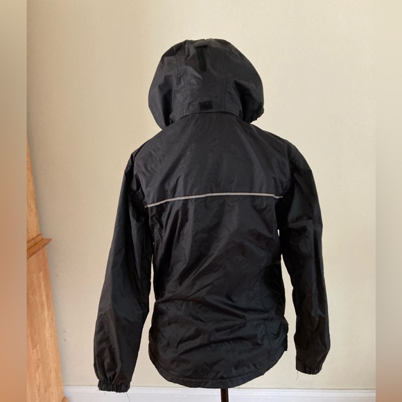 Viking Women's Windigo Waterproof and Windproof Packable Shell Rain Jacket Small - Picture 2 of 2